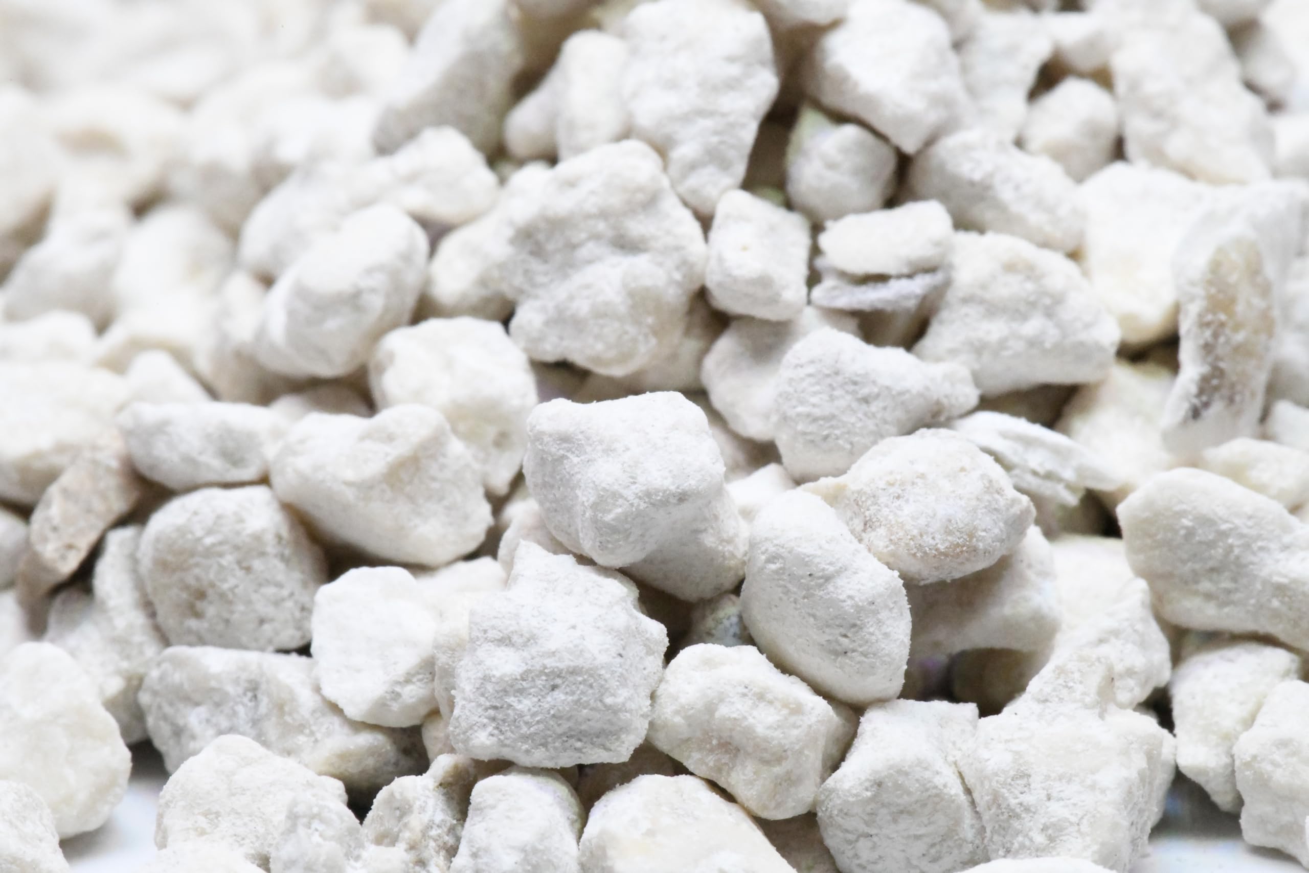 Calcium Bits: Calcium Supplement for Aquatic Pets - Natural Source of Calcium Suitable for Aquariums, Neocaridina Shrimp, Aquarium Snails, Crustaceans, Invertebrates and Other Aquatic Pets 3 oz