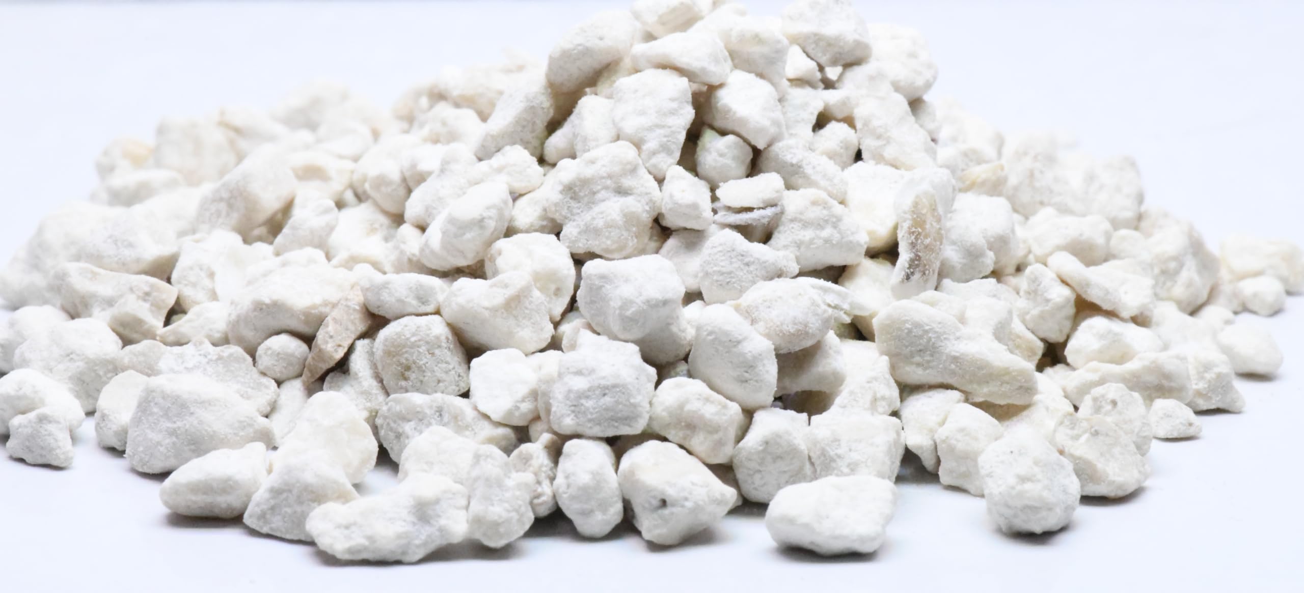 Calcium Bits: Calcium Supplement for Aquatic Pets - Natural Source of Calcium Suitable for Aquariums, Neocaridina Shrimp, Aquarium Snails, Crustaceans, Invertebrates and Other Aquatic Pets 3 oz